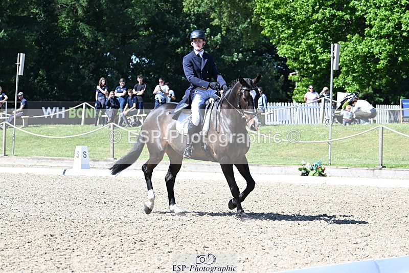 250522A-103330-03137 - A-012-Archie.Tulloch-ZIPPED.UP