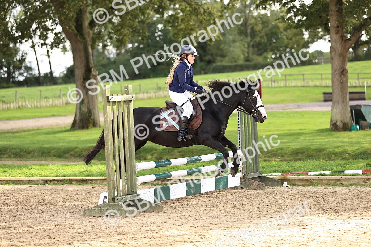 SBM_47949 - J9 - Junior Pony 70cm Championship