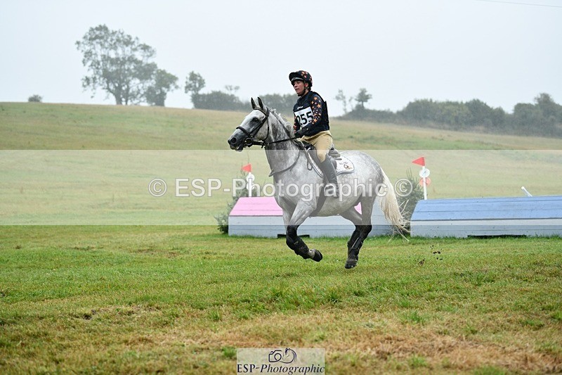 250830-144146-04551 - F-255-Janine.Paterson