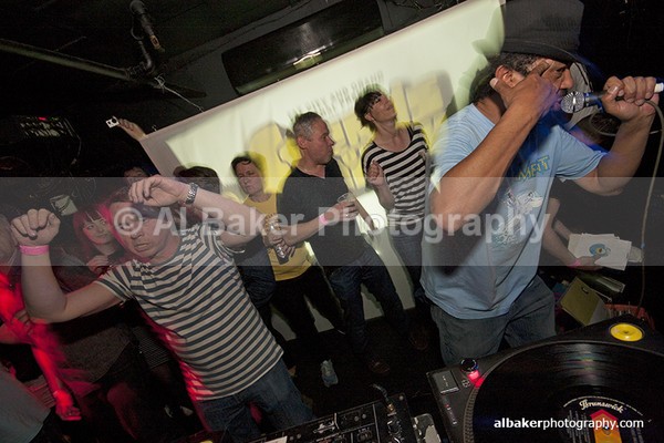 215 - Friends-&-Family @ the-roadhouse 02.05.15 (b)