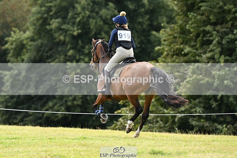 240825X-130731-33489 - 70cm XC 12.00 to End