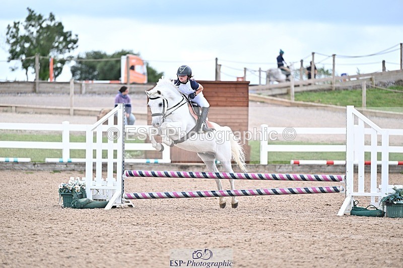 250729-145654-00044 - Clear Round and 60cm