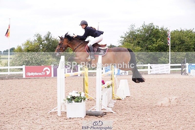 250629-151058-12808 - Cls 38 Pony Foxhunter and 1.10m Open