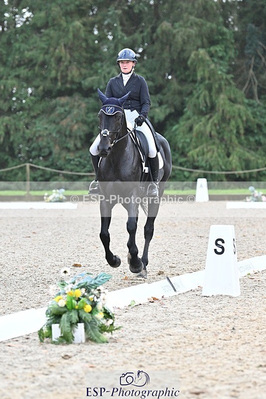 231019-104229-01935 - 102-BAGHEERA-Althea.Bleekman-DR