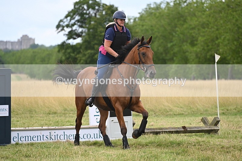 WJ6_5012 - Time at Jump 13:04 to 13:34