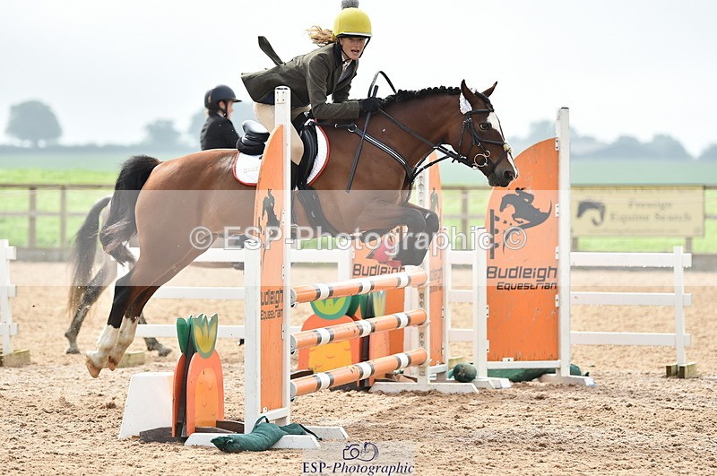 230902A-112142-00684 - Cls 2B Pony Small 80cm