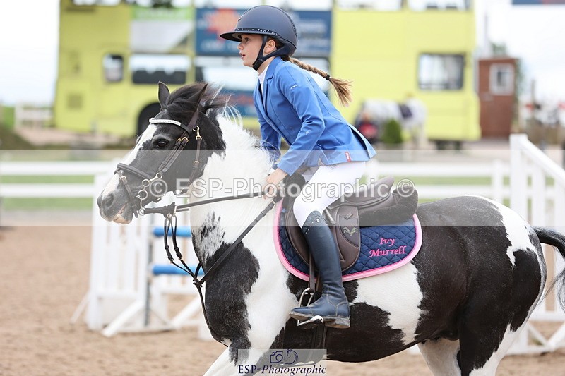 240630A-180555-16295 - Cls 28 Stepping Stones 128cm + 138cm