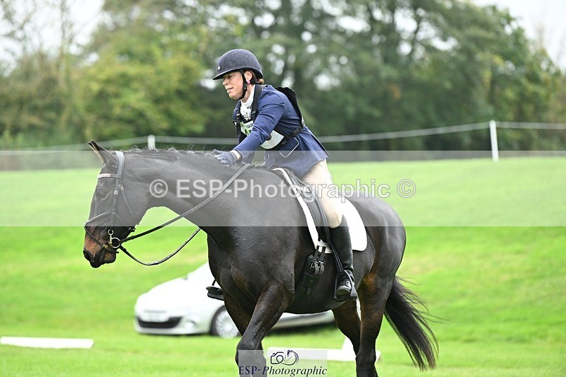 241024-150818-04718 - 423-Alexandra.Erskine.Scott-PRIMITIVE.DAYLIGHT