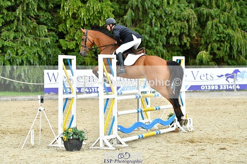 230712-182918-25796 - Cls 57 Newcomers & 1.10m Open