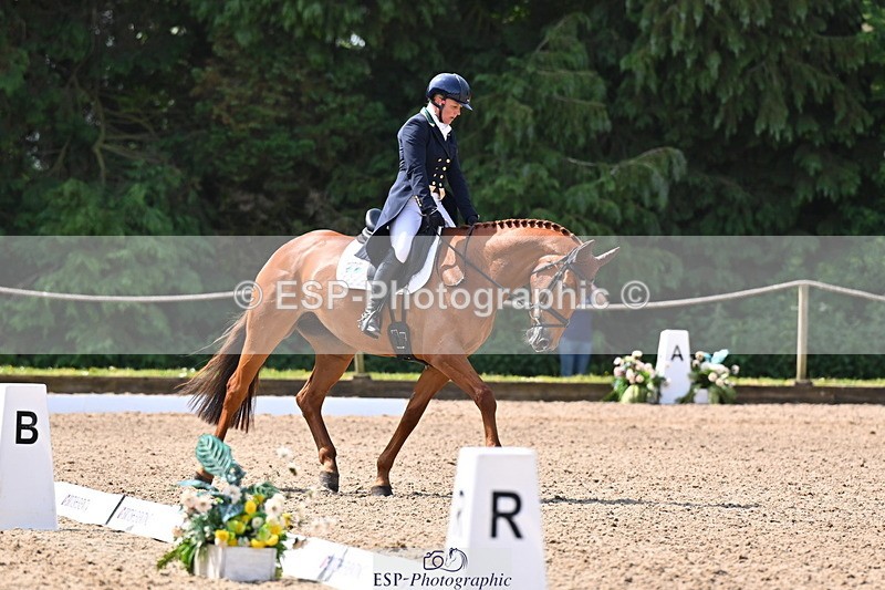 250523A-110755-06233 - C-276-Sammi.Birch-ROSAS.PARTY