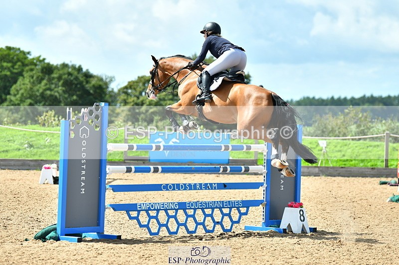230811A-141216-05706 - Cls 23 Chard Eq 7Yr Old Champs