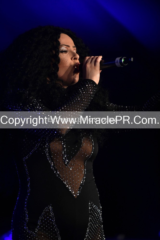 SH4_6293 - The Cher Experience