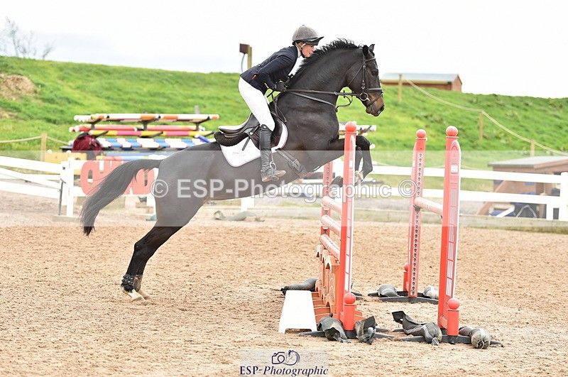 240403A-135126-00639 - Cls 4 Newcomers and 1.10m Open