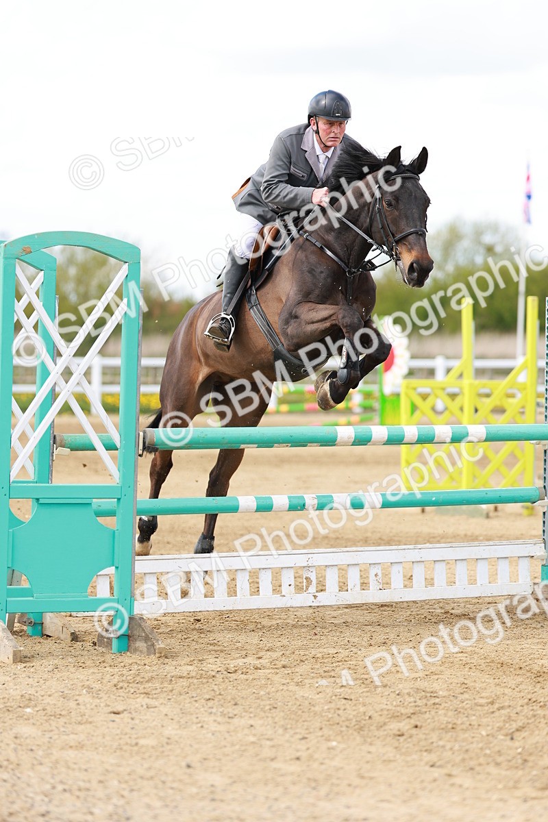 SBM_001921 - Class 4 - Senior Newcomers - 1.10m