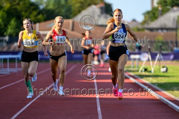 Age25SAT-927634 - Track Female Set Two