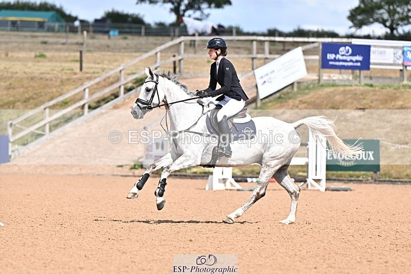 260819-144214-01200 - Cls 6 Foxhunter and 1.20m