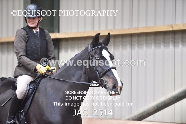 JAC_2514 - CLASS 3 Intermediate Working Hunter
