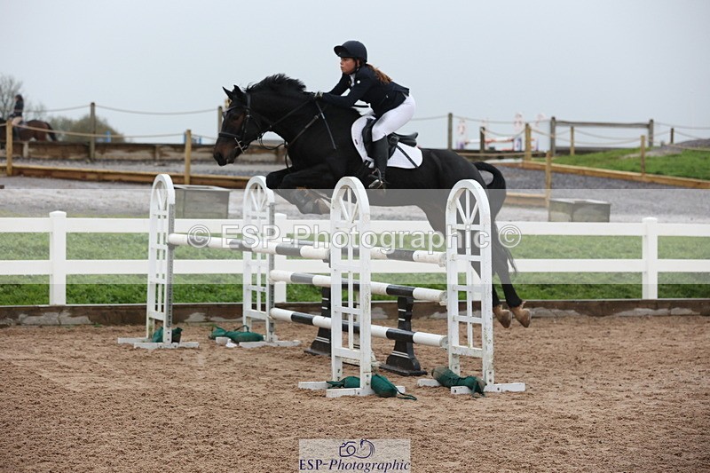 231112A-134110-04601 - Cls 20 Newcomers & 1.10m Open