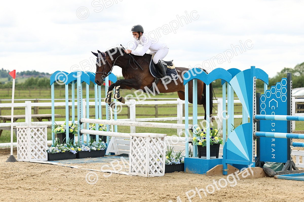 SBM_006160 - Class 19 - Senior Newcomers - 1.10m