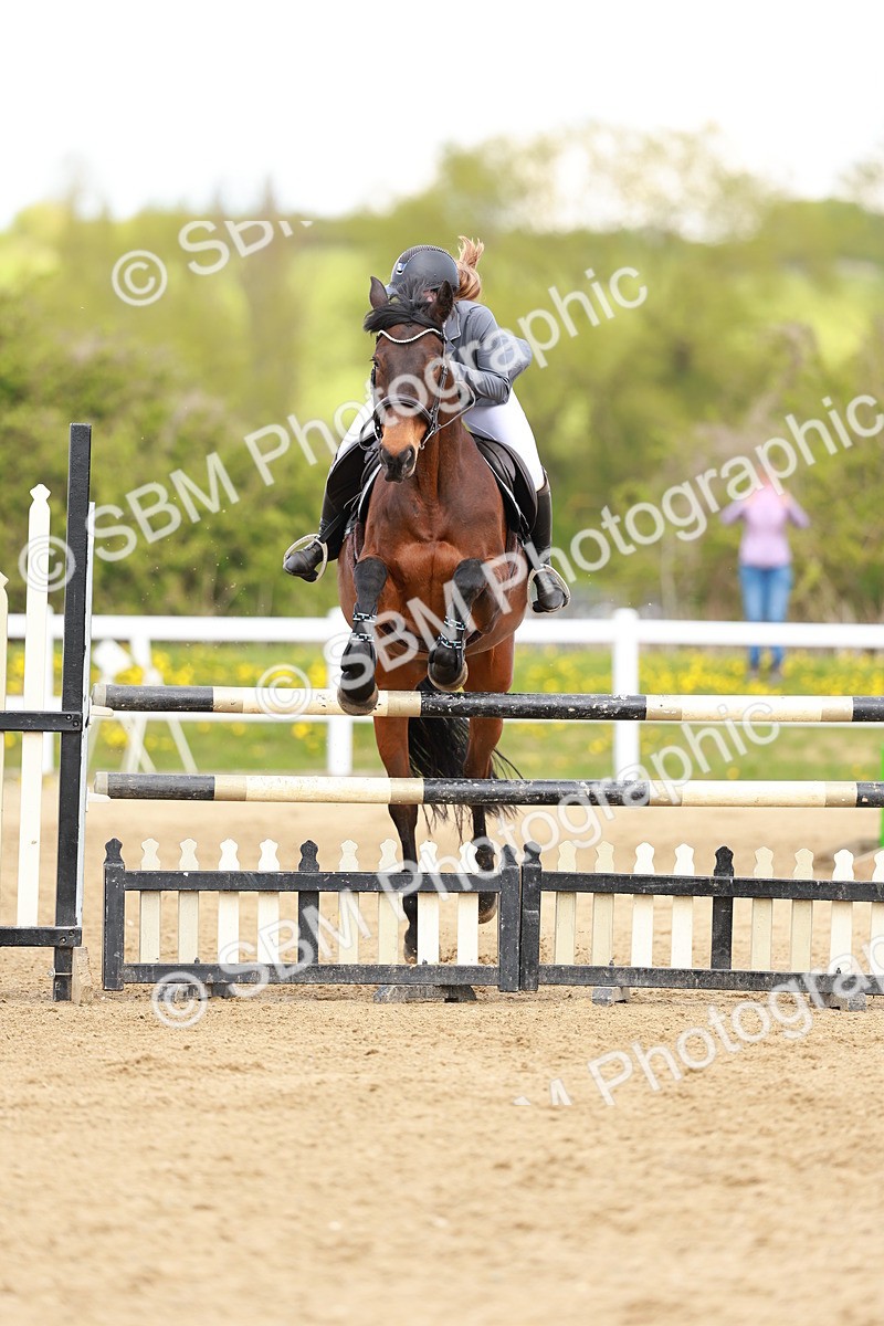 SBM_002020 - Class 4 - Senior Newcomers - 1.10m