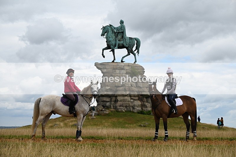 DSC_7219 - Time at Statue 12:45 to 13:15