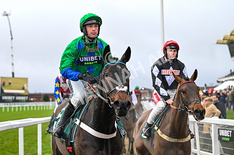 121225-Race 1-Old Park Star-4366 - Race 1