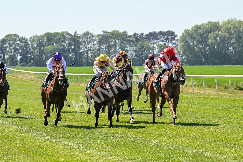 170525-Race 3-Castan-8130 - Race 3