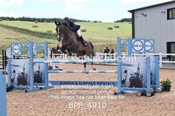 BPP_4910 - CLASS 7 THURS Redpost Equestrian Senior Foxhunter/1.20m Open