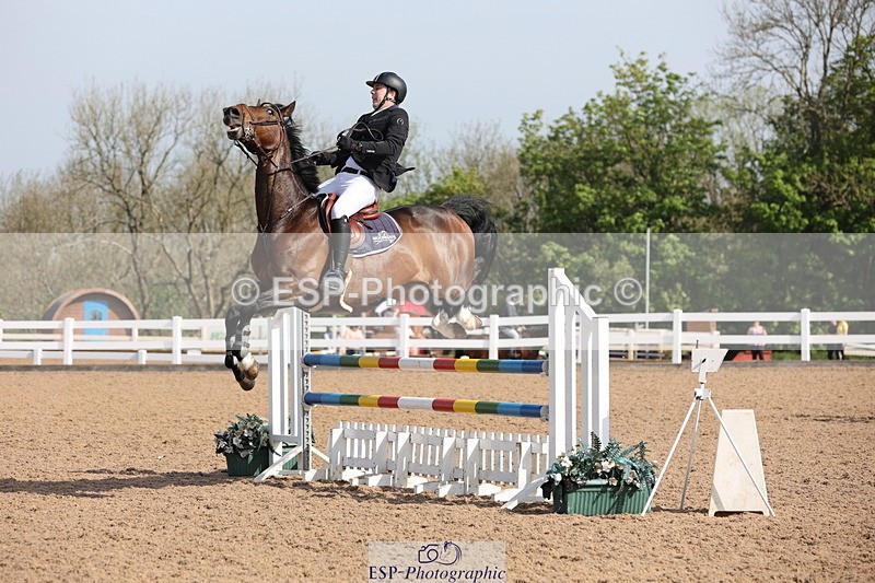 240510A-093448-05344 - Cls 14 Discovery and 1m Open