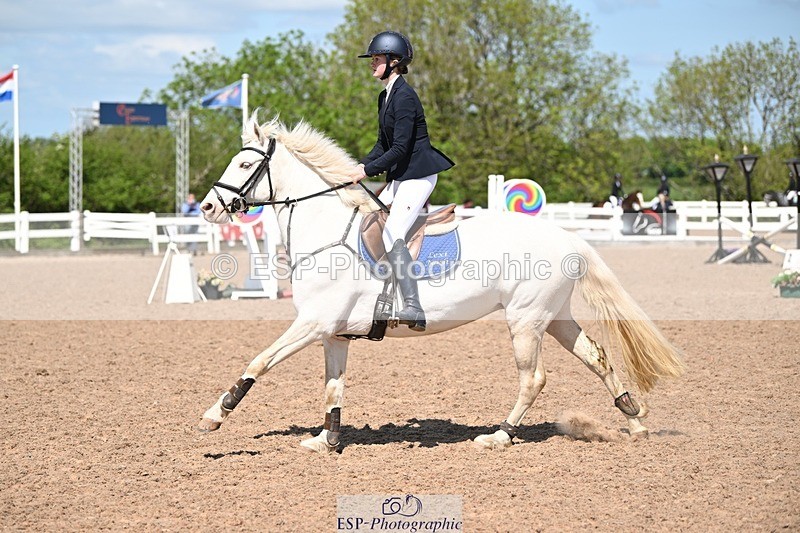 250504-120203-03064 - Cls 17+18 Club and Schools 80cm