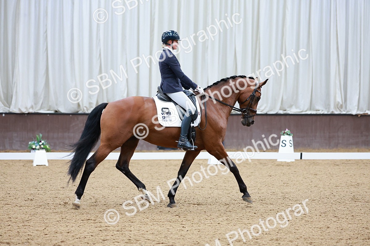 SBM_005813 - Class 3 - Medium 6 - 14.40-15.52