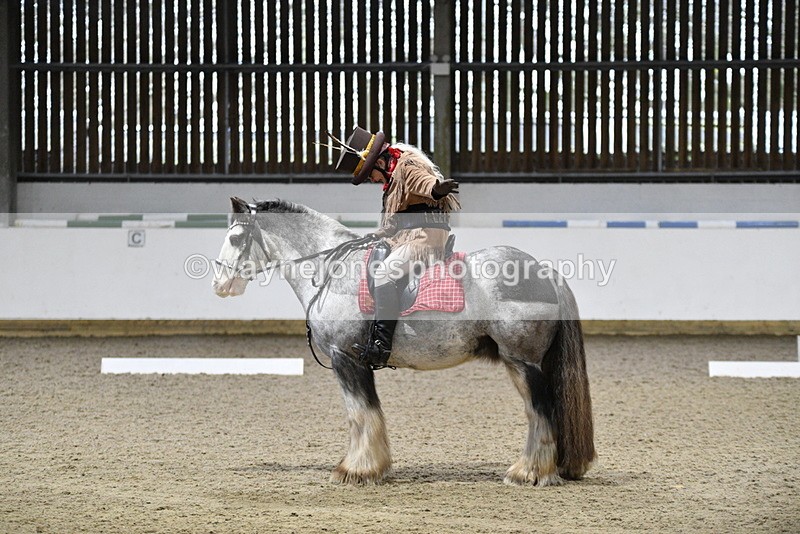 WJ5_9533 - Time 13:04 to 13:41 Fancy Dress DTM