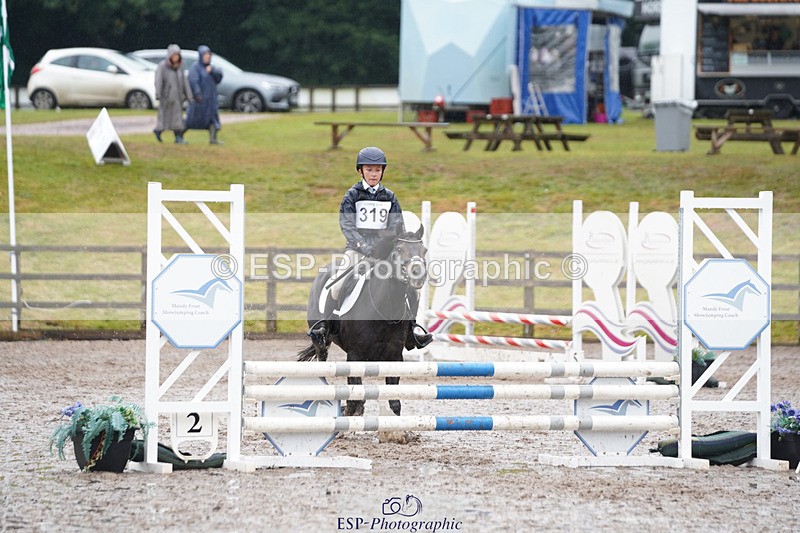 240824X-085406-20481 - 70cm Round 1 8.30 to 9.30