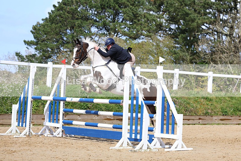 3E7A1371 - Class 6: Senior 1.05m