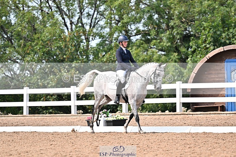 250816-145332-05482 - 149-Sophie.HawkeRAINBOW.DREAM