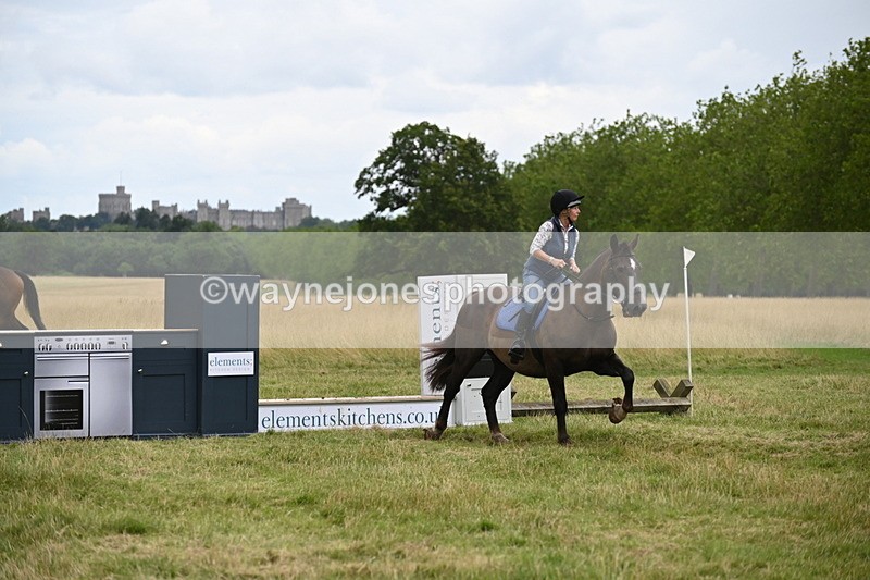 WJ6_4658 - Time at Jump 13:04 to 13:34