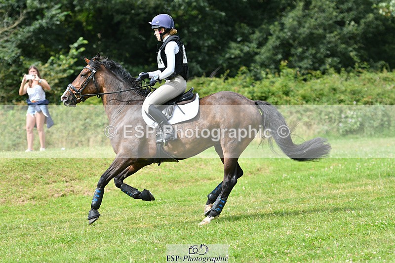 240804-105109-10484 - 304-Octavia_Madden-NENAGH_II