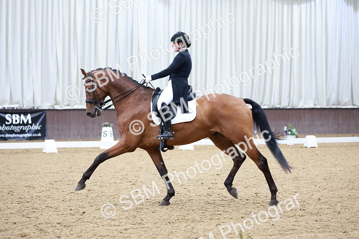 SBM_021076 - Class 13 - FEI INT I - 16.26-17.14