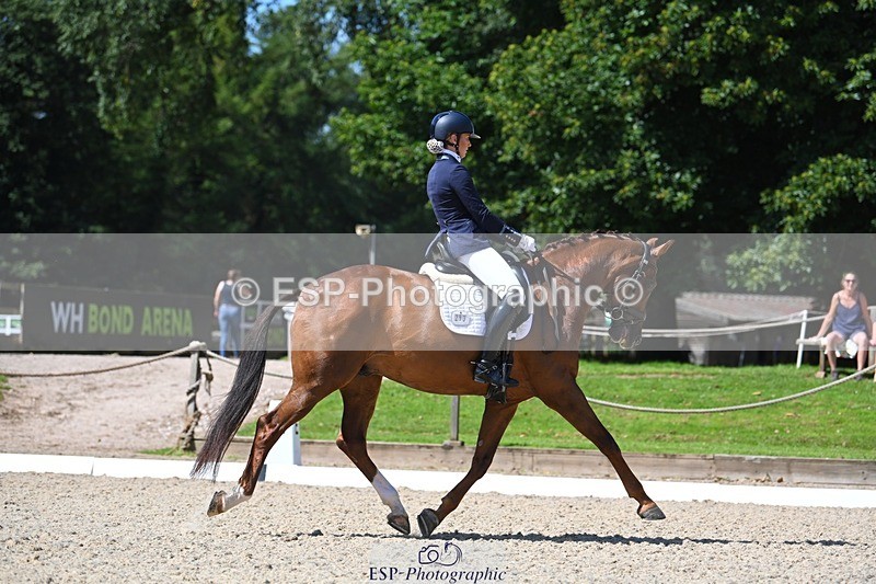 230811-115231-01101 - Cls 4 Adv Medium Silver