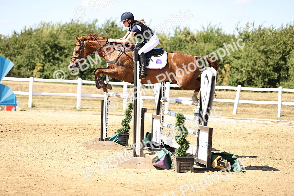 SBM_015255 - Class 16 - Senior foxhunter - 1.20m Open