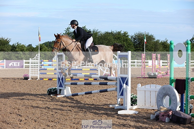 240629A-073937-02163 - Cls 16 British Novice and 80cm Open