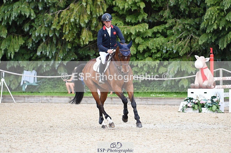 230528-152820-19043 - 175-MONBEG_EQUITY-Tom_McEwen-SUNTrotUp+SJ