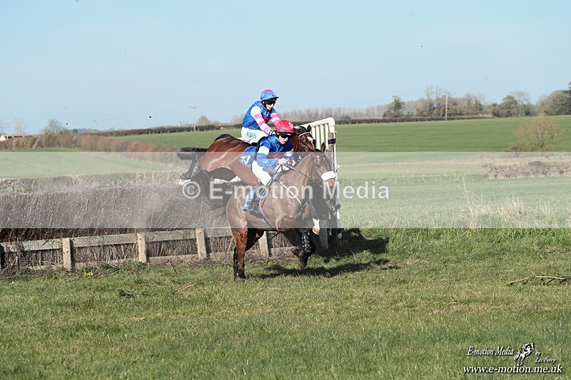 PtP 210326 771 - VWH Cirencester Races 21/03/26