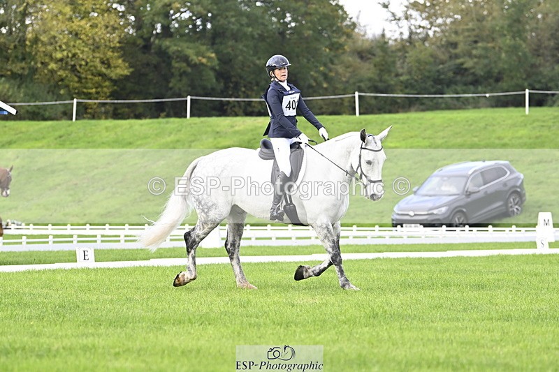 251023A-100345-02698 - F-401-Helen.Hickson