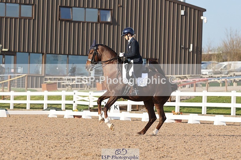 250404-180828-08217 - 131-Francesca.Cawley-Dame.Blanche