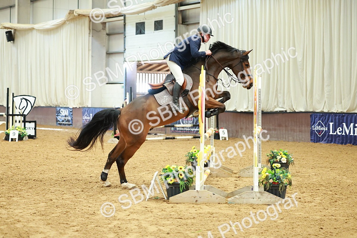 SBM_006332 - Class 17 - Senior Discovery - 1.00m