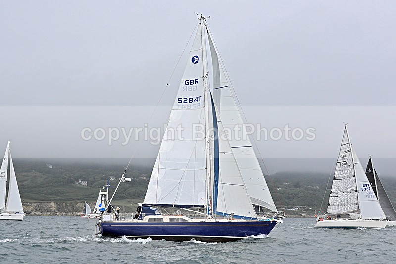 210703 LONGBOW OF ITCHEN GBR5284T 1Y3A1048 - ROUND THE ISLAND RACE 2021