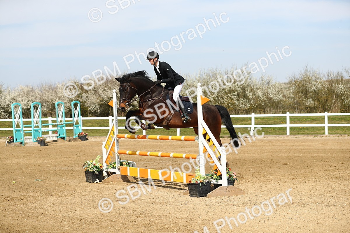 SBM_002646 - Class 10 - Senior Newcomers - 1.10m