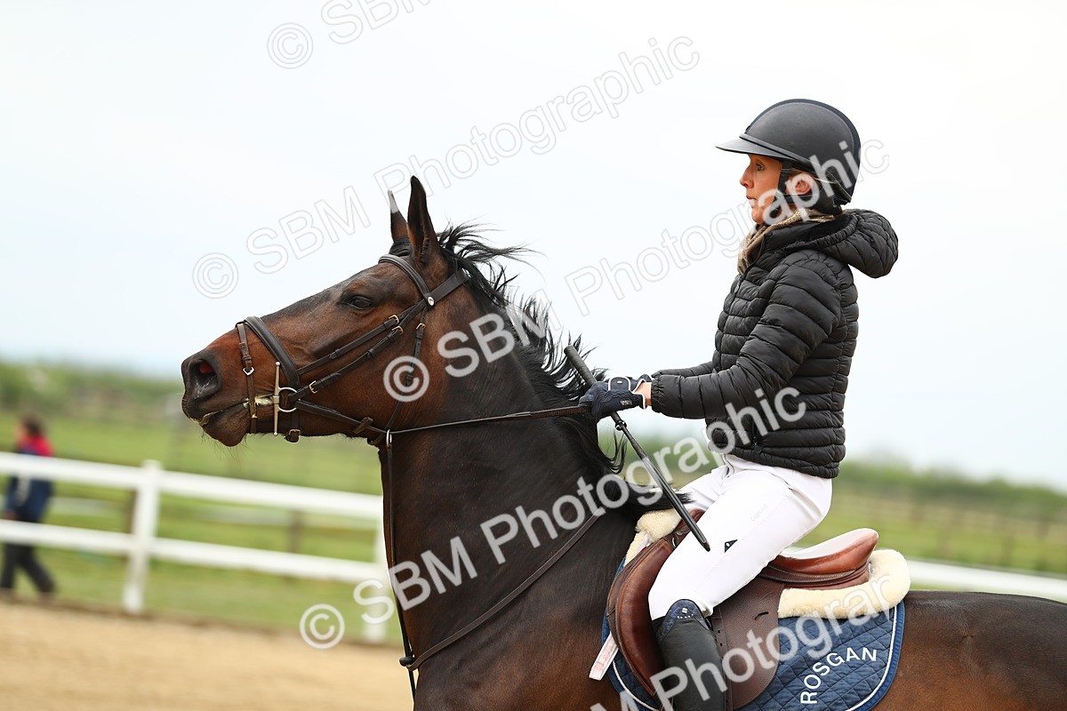 SBM_000100 - Class 1 - Clear Round - 80cm