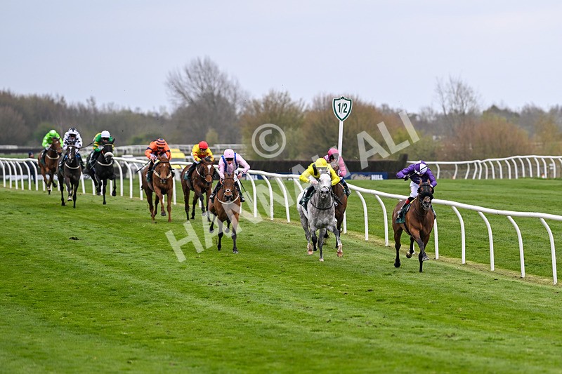 090425-Race 4-Monsieur Fudge-9887 - Race 4
